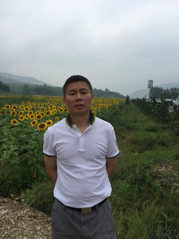爱拼才会赢的大叔的第三张照片--临沂相亲服务中心