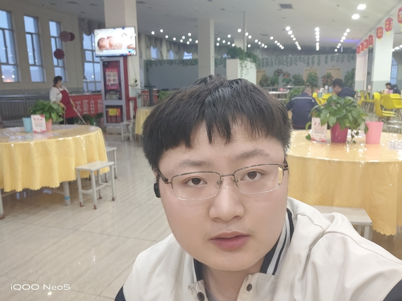 跳楼机的第一张照片--临沂相亲服务中心