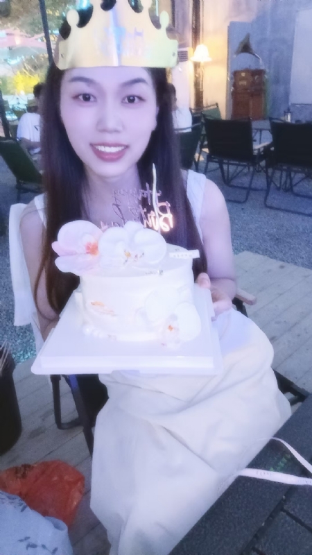 盛夏的第二张照片--临沂相亲服务中心