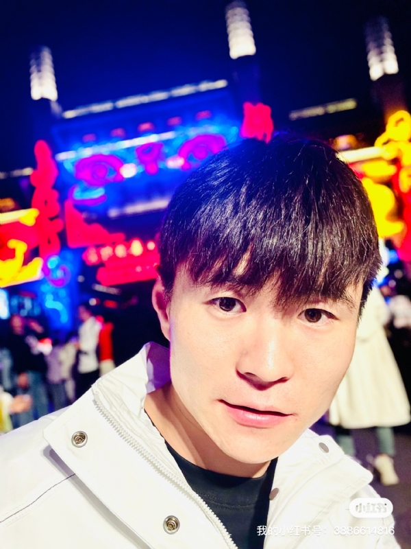 两年又三年的第二张照片--临沂相亲服务中心