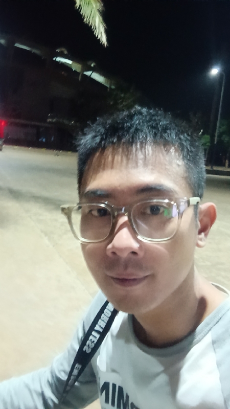 龙龙的第一张照片--临沂相亲服务中心