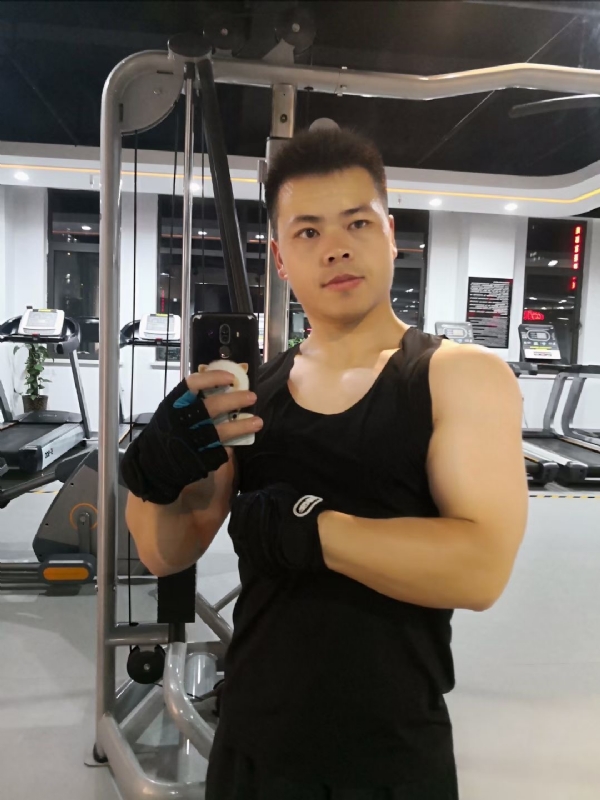 范迪塞尔的第二张照片--临沂相亲服务中心