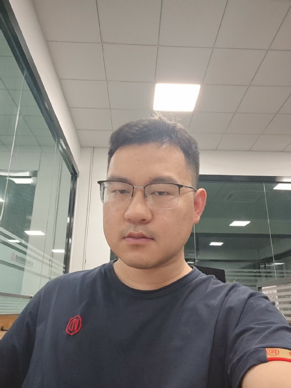 雨落浅响的第一张照片--临沂相亲服务中心