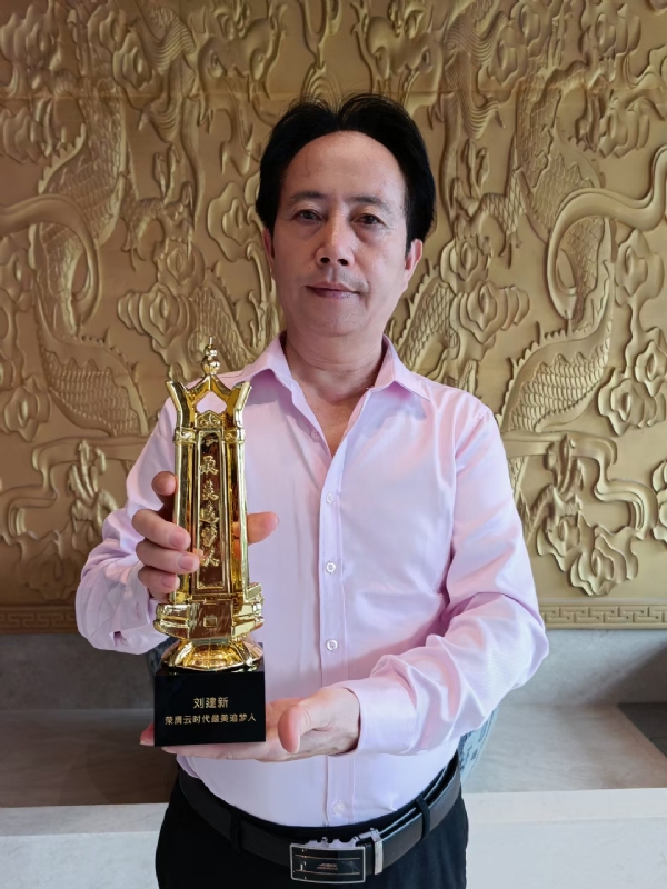 青春有你的第二张照片--临沂相亲服务中心