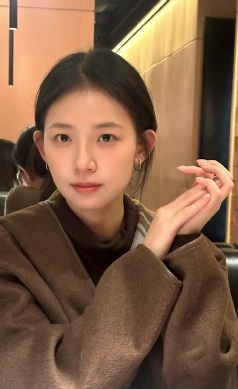 小曼的第一张照片--临沂相亲服务中心