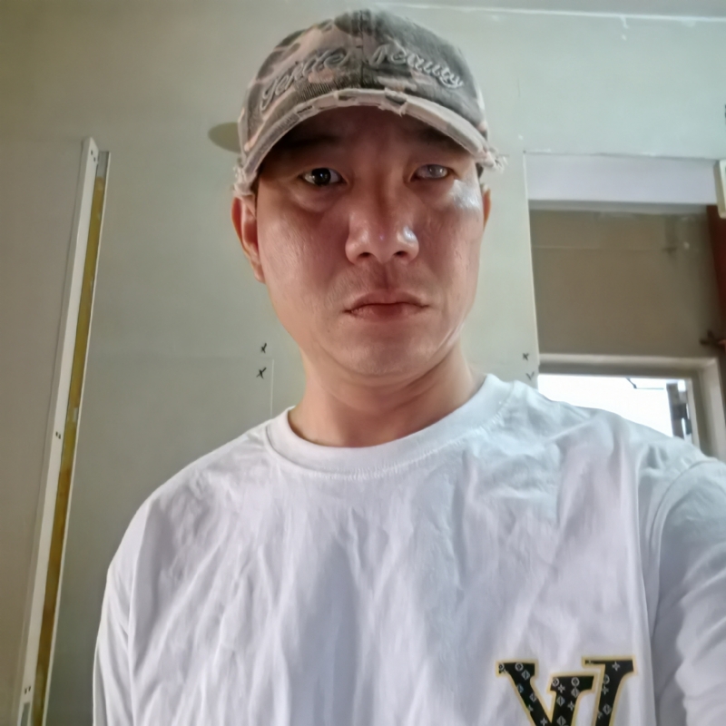 小心做人的第一张照片--临沂相亲服务中心