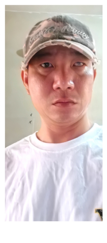 小心做人的第三张照片--临沂相亲服务中心