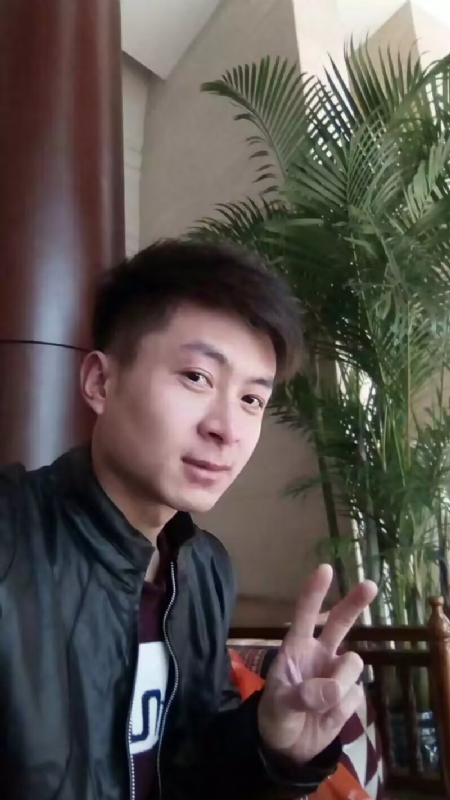 蓝锋的第一张照片--临沂相亲服务中心
