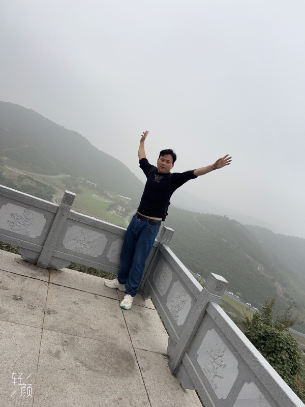 择一人白头偕老的第三张照片--临沂相亲服务中心