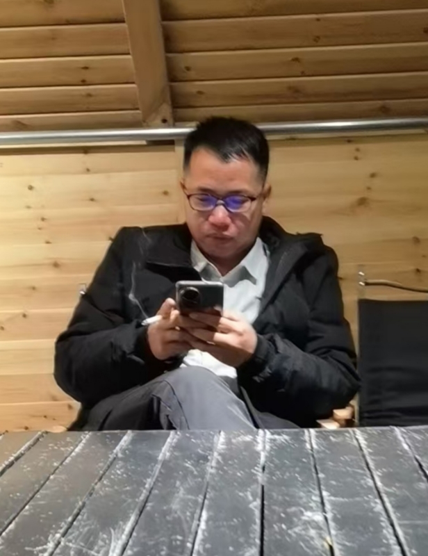 期待一个你的第二张照片--临沂相亲服务中心