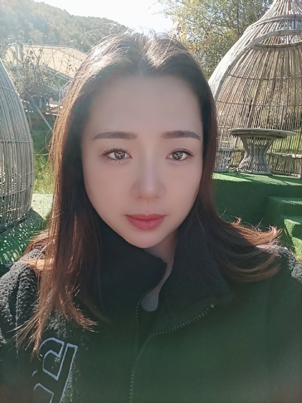 阿燕的第一张照片--临沂相亲服务中心