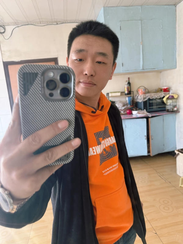 烟花易笑的第五张照片--临沂相亲服务中心