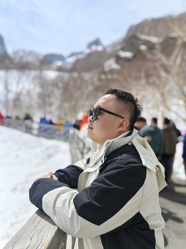 小龙的第一张照片--临沂相亲服务中心