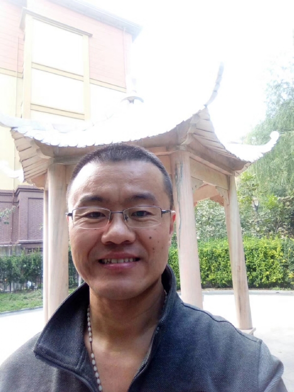 撸起袖子加油干的第一张照片--临沂相亲服务中心