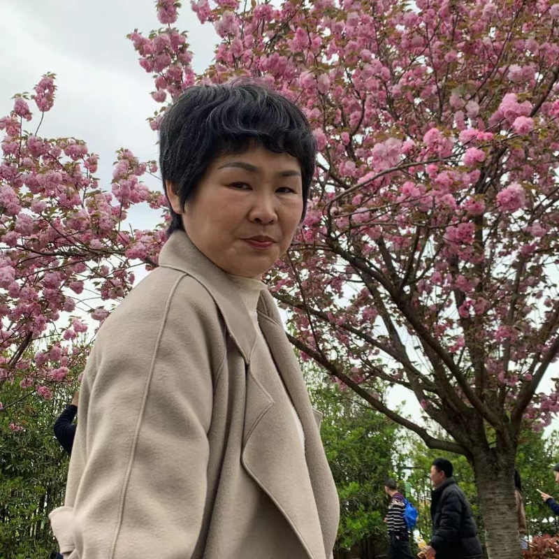 秋冬的雨有点冷的第二张照片--临沂相亲服务中心