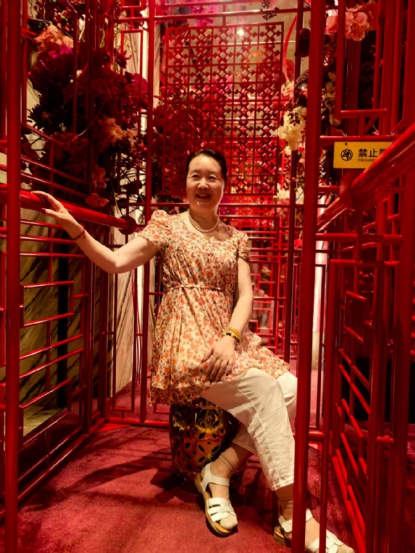 夜莺的第六张照片--临沂相亲服务中心