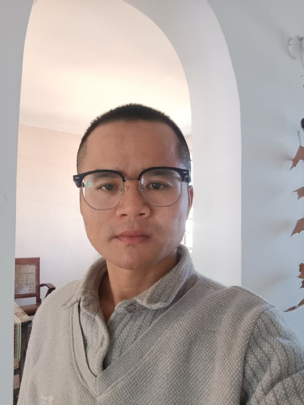 戴戴的第一张照片--临沂相亲服务中心