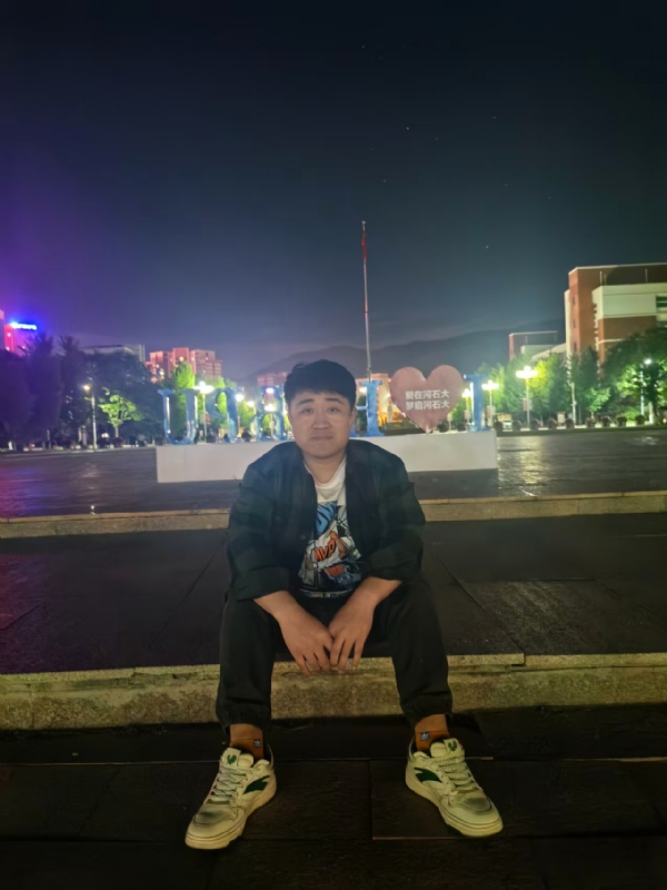 芽儿呦的第一张照片--临沂相亲服务中心