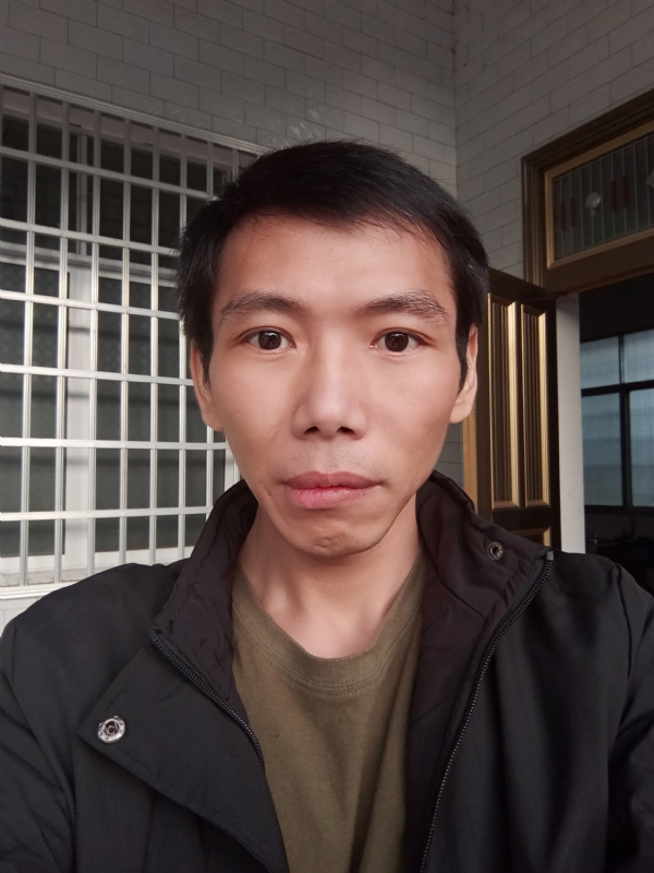 万紫千红的第二张照片--临沂相亲服务中心