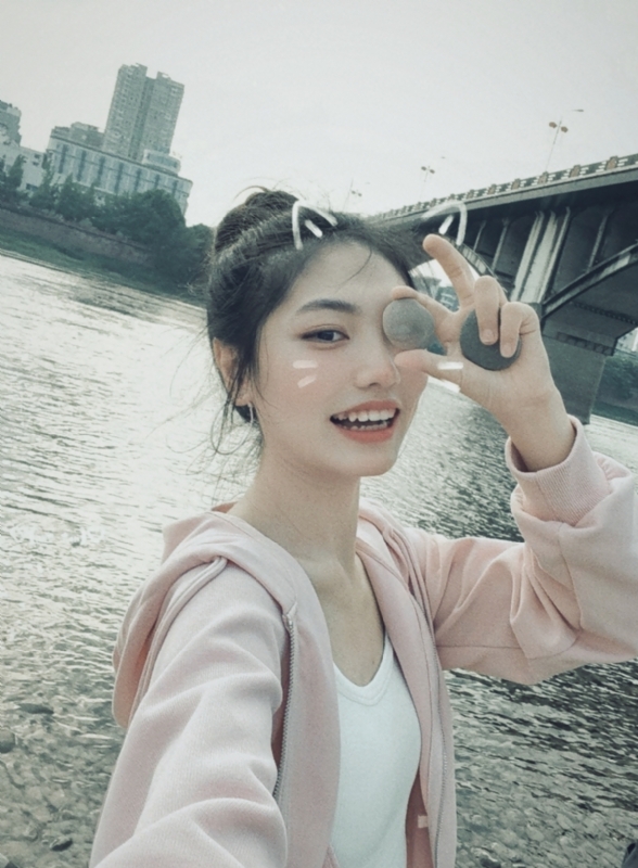 昭十晰的第二张照片--临沂相亲服务中心