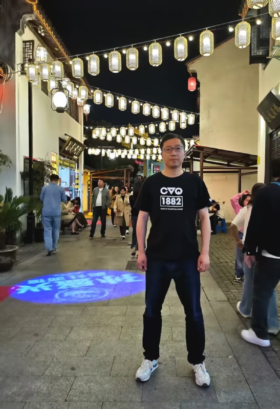 张楚岚的第一张照片--临沂相亲服务中心