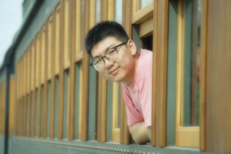 锦瑟无端五十弦的第一张照片--临沂相亲服务中心