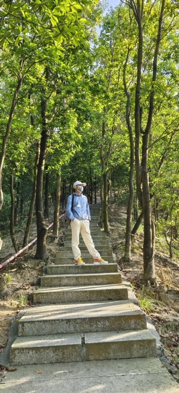 书衣的第三张照片--临沂相亲服务中心