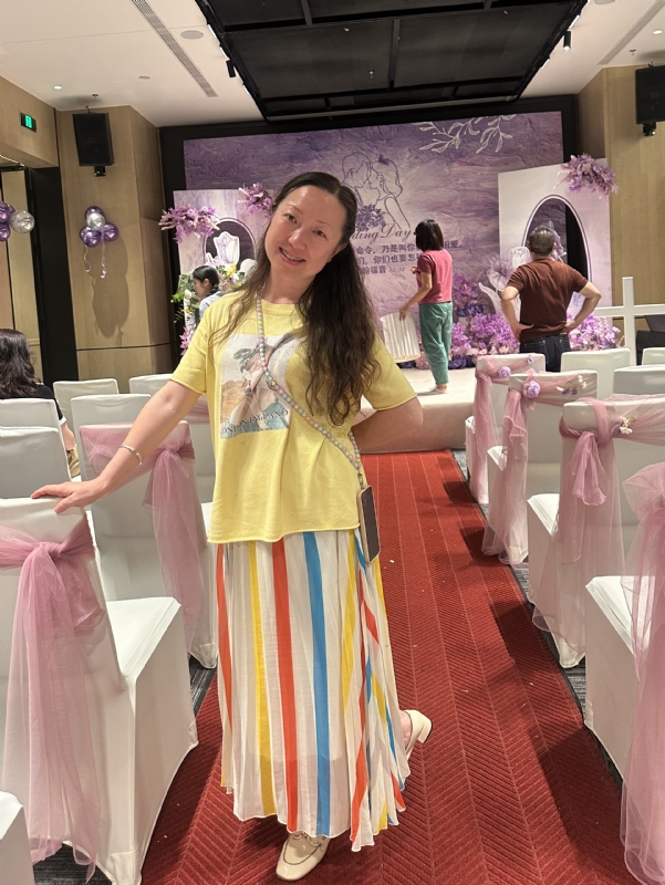 stella的第一张照片--临沂相亲服务中心