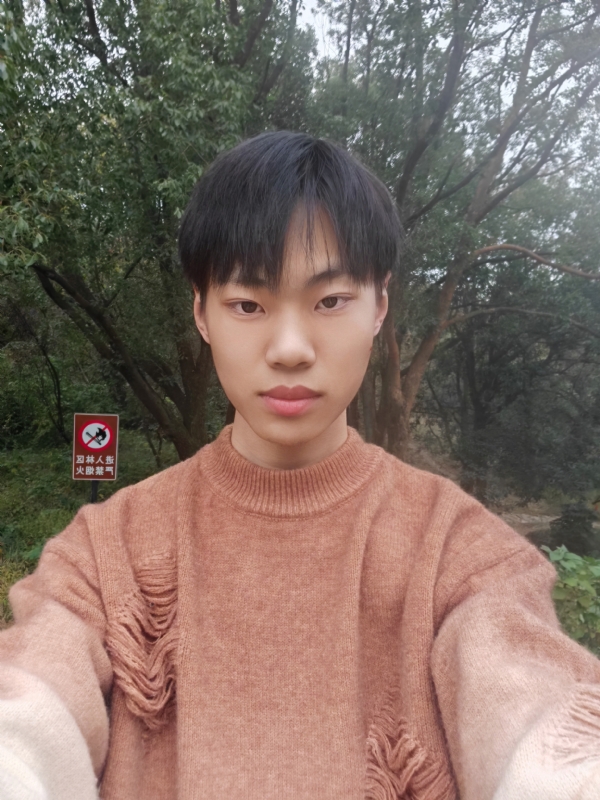 祤辰的第一张照片--临沂相亲服务中心