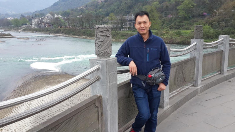 上下求索的第一张照片--临沂相亲服务中心