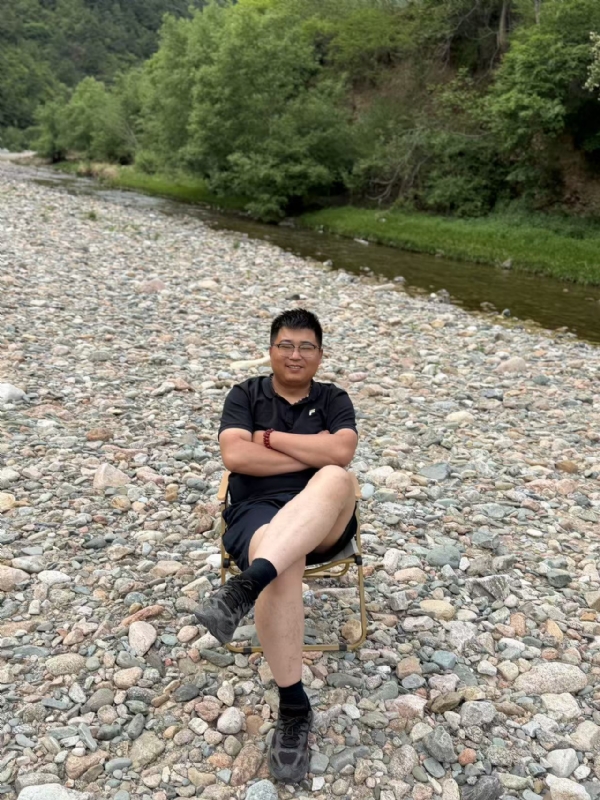 杨先生的第二张照片--临沂相亲服务中心